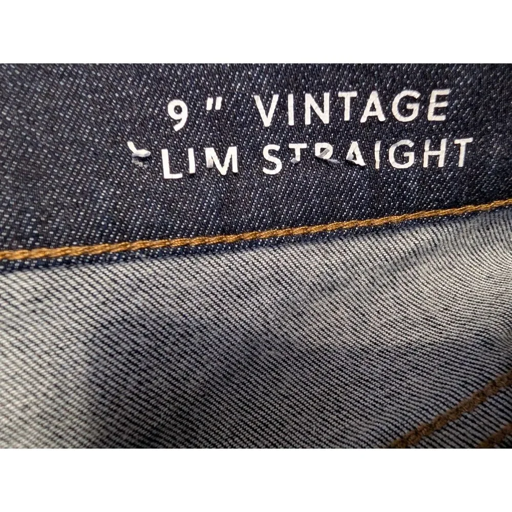 J. Crew Mid-Rise Vintage Slim-Straight Jeans 30 Resin Rinse Japanese Denim Chic